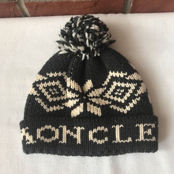 •MONCLER BEANIE 100% WOOL HAT POM POM LOGO BRAND - Picture 15 of 15